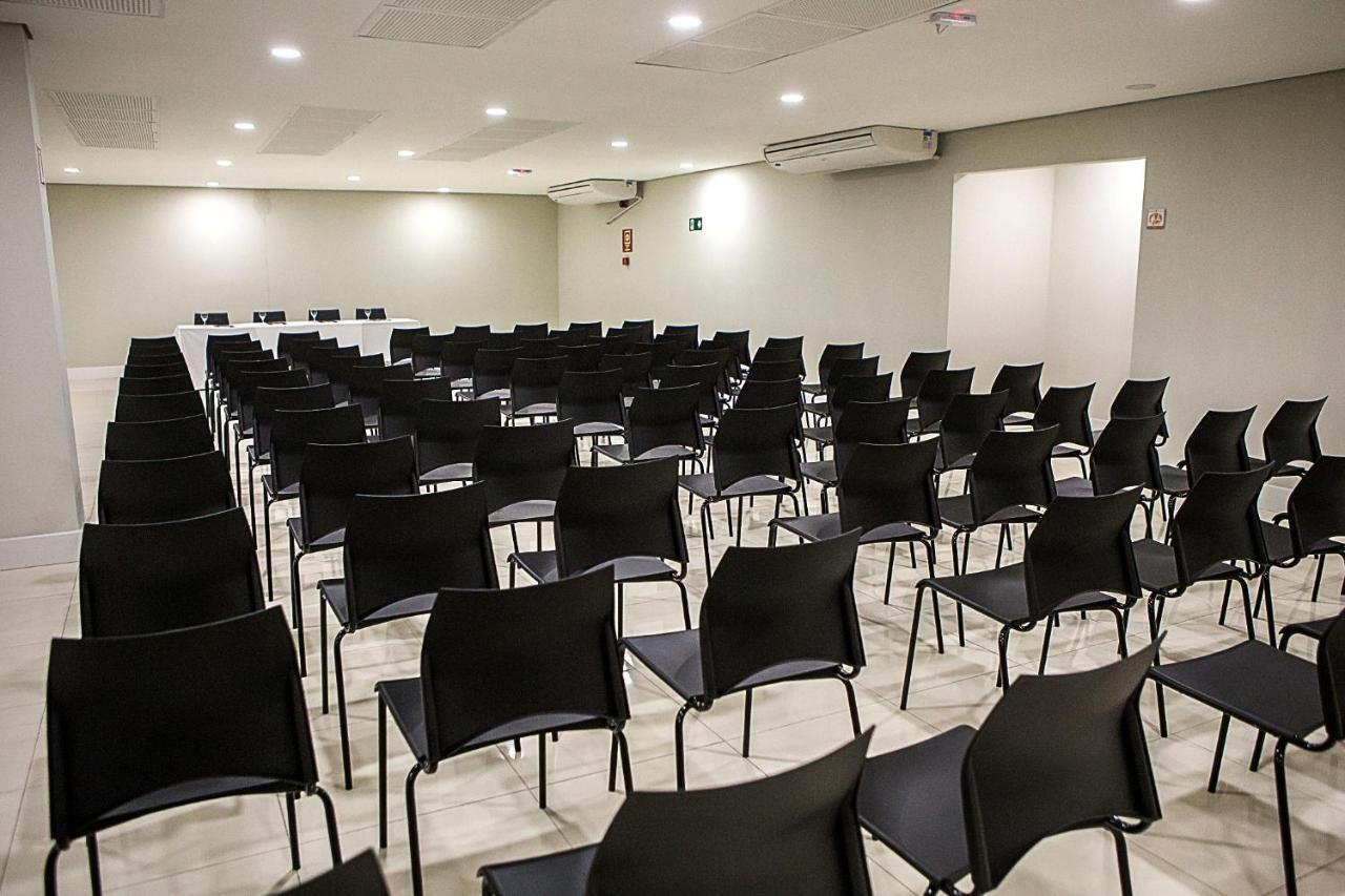 Bristol Easy Uba Hotel Luaran gambar